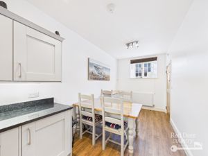 Dining Area- click for photo gallery